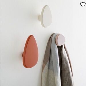 New in box! Set of 3 wooden wall hooks - Pebbles by West Elm.